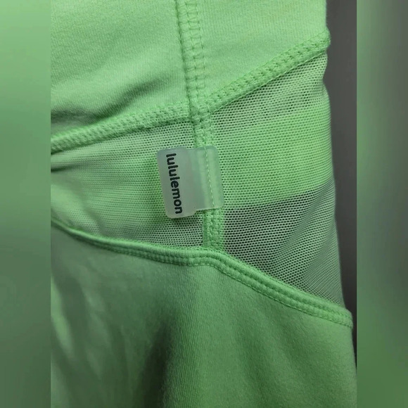 Lululemon Wrap Front Running Tank Green sz 2 - Picture 3 of 9